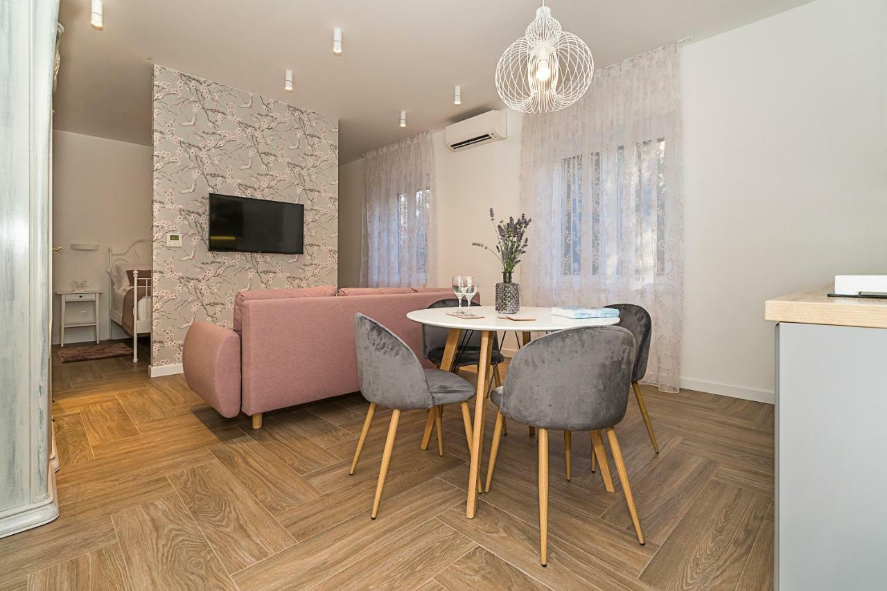 Studio Apartments Marcel Split Extérieur photo