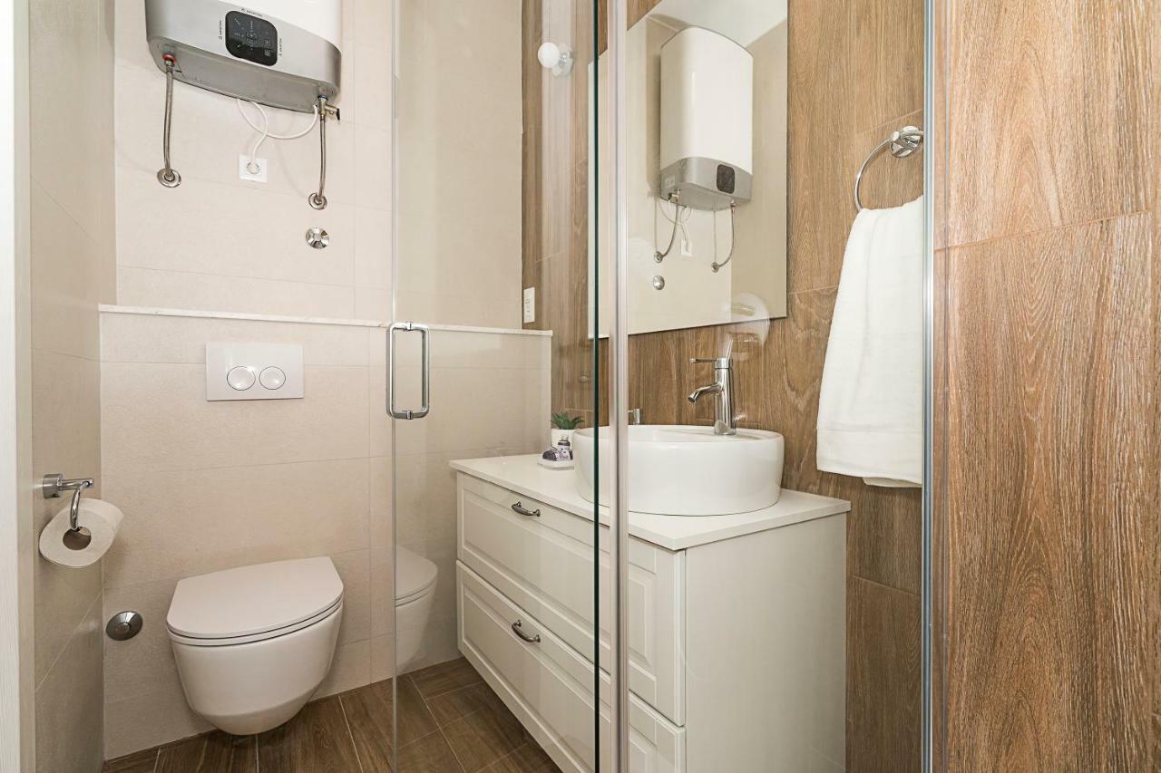 Studio Apartments Marcel Split Extérieur photo