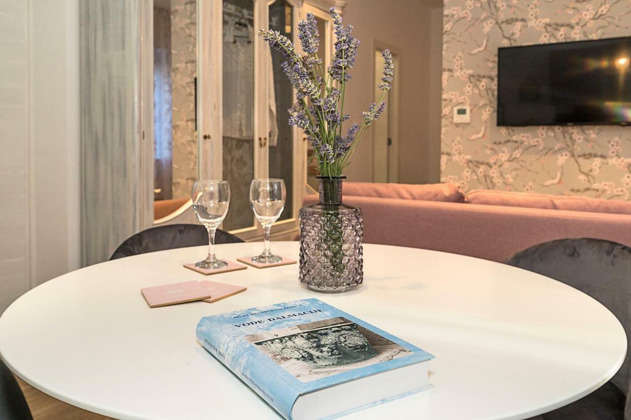 Studio Apartments Marcel Split Extérieur photo