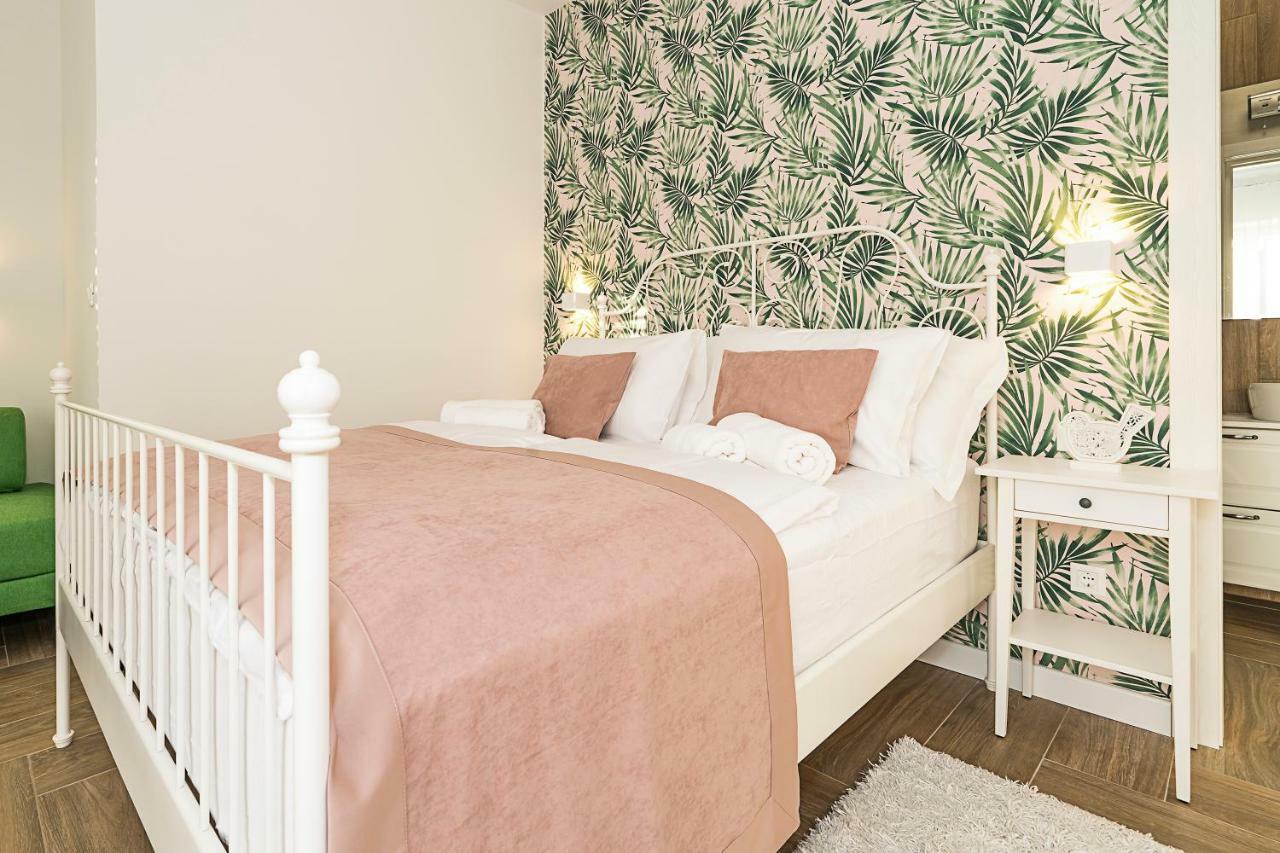 Studio Apartments Marcel Split Extérieur photo